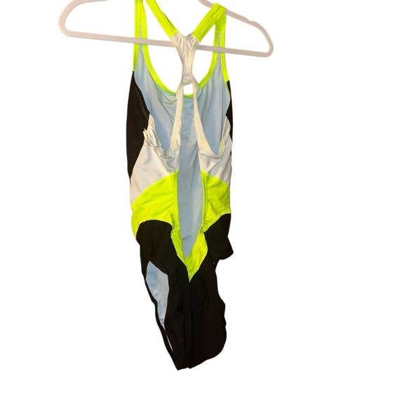 Nike Victory Color Block Power Back Tank Swimsuit Size 12 black neon yellow - Picture 2 of 4